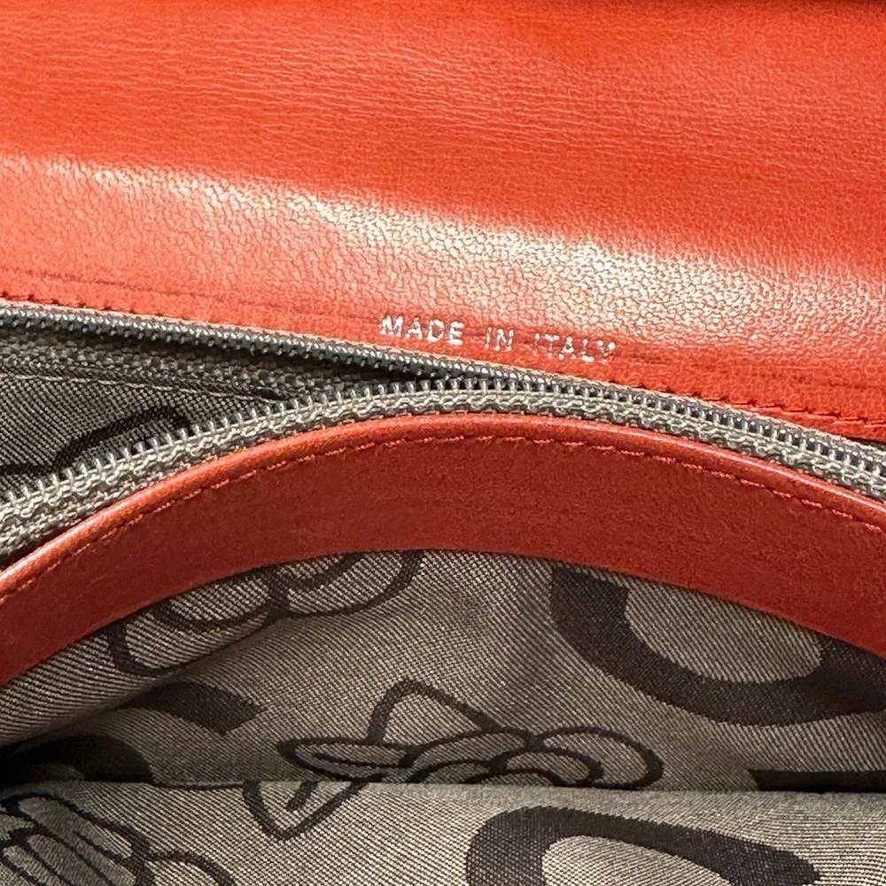 🔥🔥🔥Chanel Vintage Orange Red Leather Wallet + Box + COA